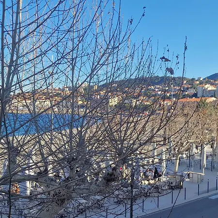 Banyuls-sur-mer, De Type T3 à 50 M De La Plage, Climatisé, Vue - Fr-1-309-9 * Banyuls-sur-Mer